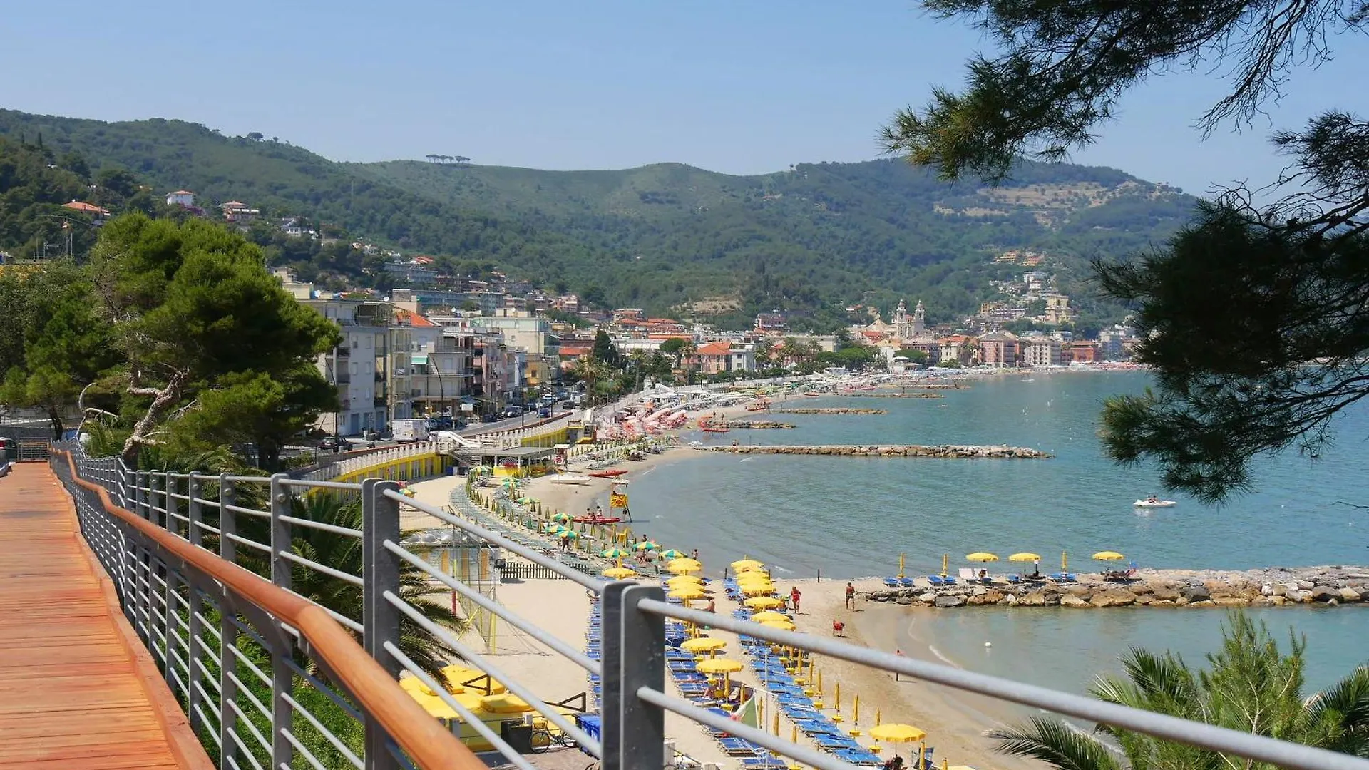 Lägenhet Cosy Loft 500M From Sea - Happy Rentals Alassio Italien